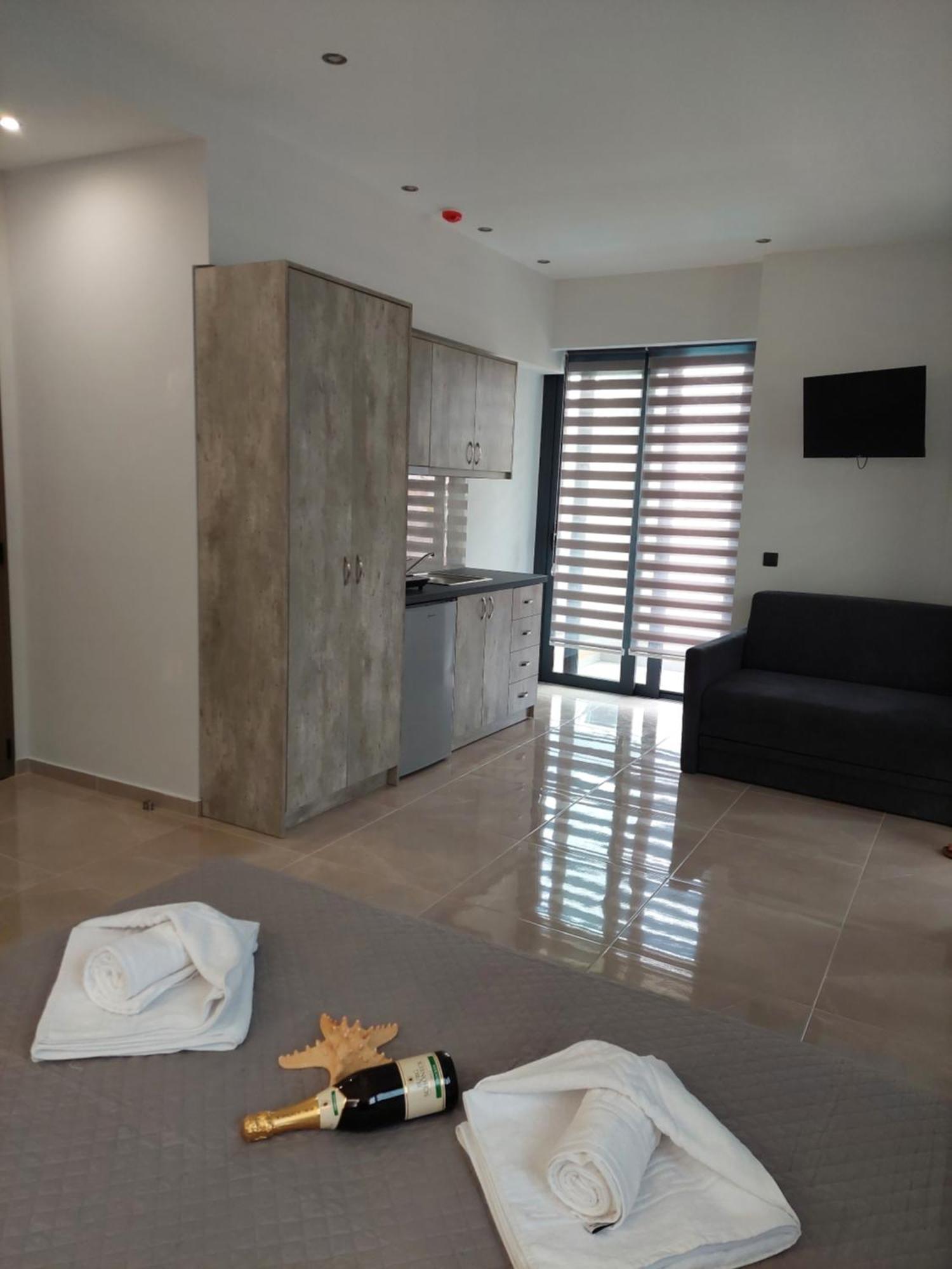 Luana Monte Apartments Amoudara  Ngoại thất bức ảnh