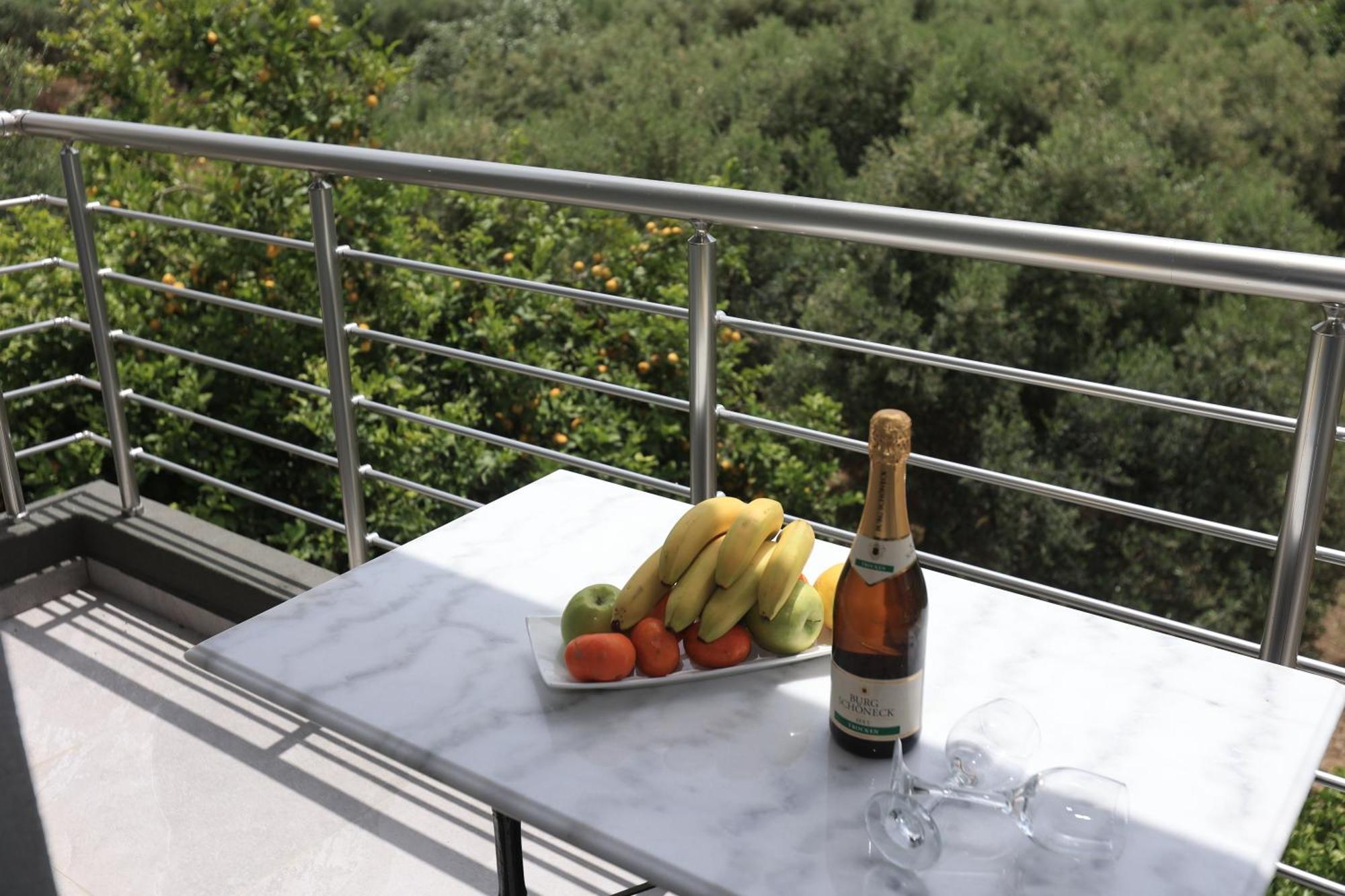 Luana Monte Apartments Amoudara  Ngoại thất bức ảnh
